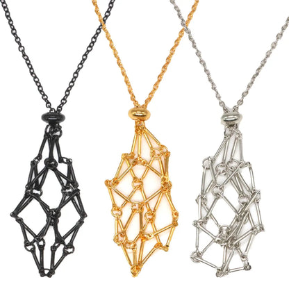 Crystal Nexus-Anhänger – Die ultimative Halskette mit Kristallhalter